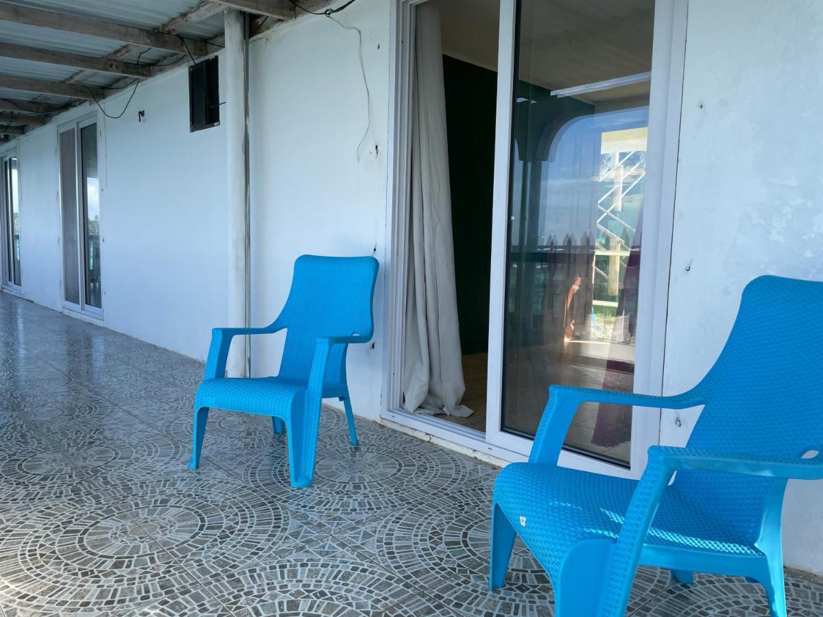 The Wave Hostel Corn Island Brig Bay Bagian luar foto